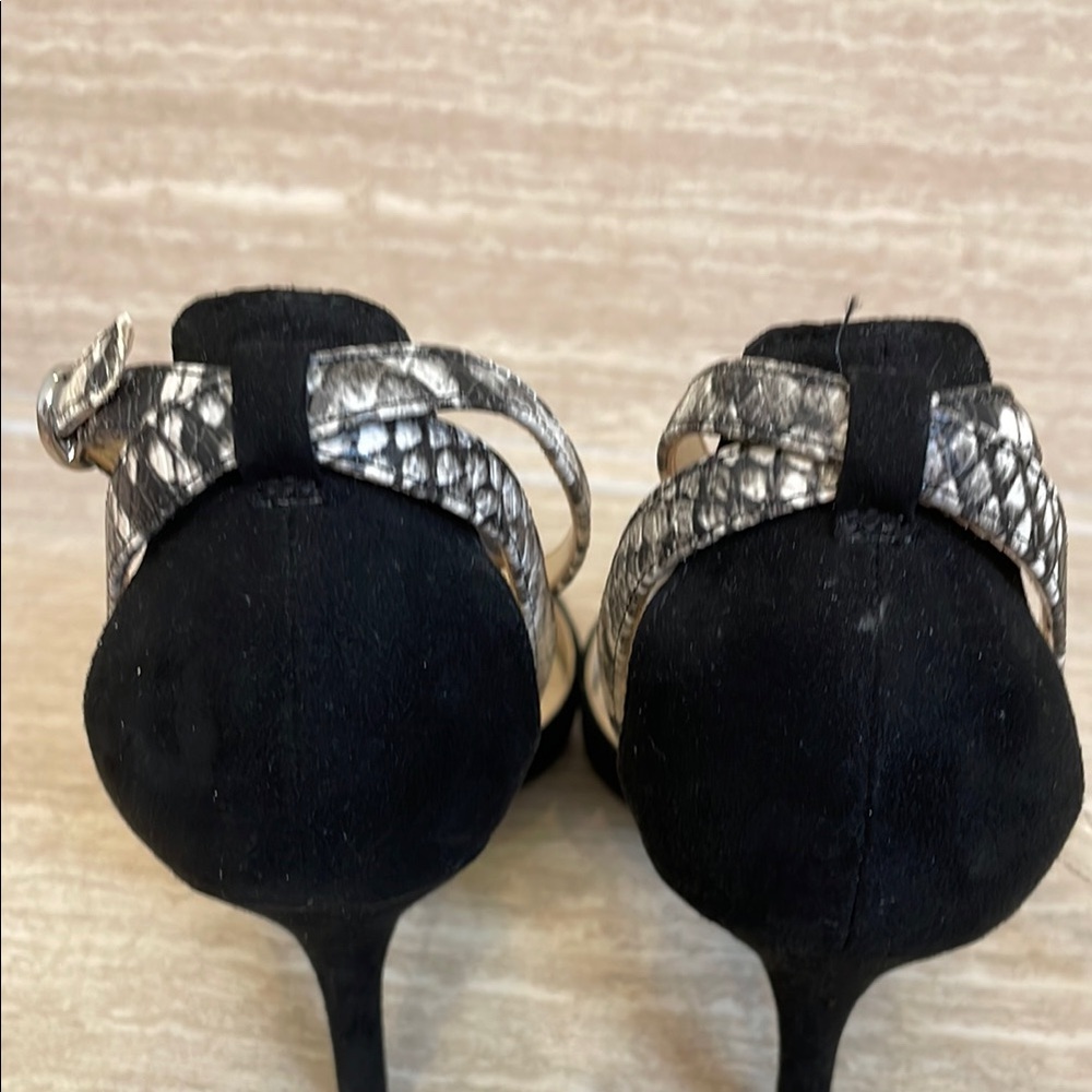 MARC FISHER UEC Size 7.5 Elegant Black Gray Women's Heels Suede Snakeskin - Picture 7 of 10